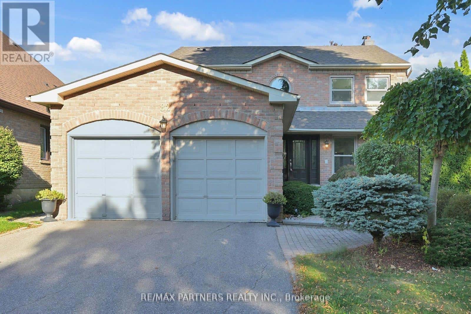 82 FERNDELL CIRCLE — Markham (Unionville), Ontario - Photo 2 of 50
