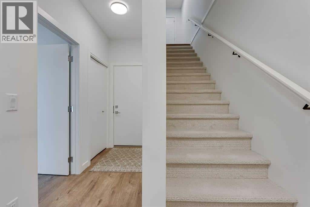 302, 6 Merganser Drive — Chestermere, Alberta - Photo 4 of 38