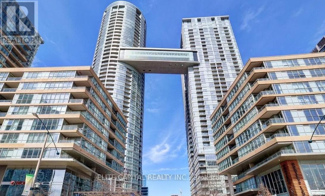 3610 - 21 ICEBOAT TERRACE — Toronto (Waterfront Communities), Ontario - Main photo