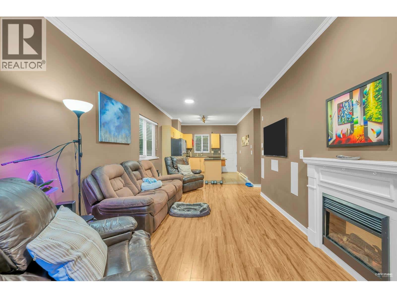 310 1661 FRASER AVENUE — Port Coquitlam, British Columbia - Photo 5 of 31