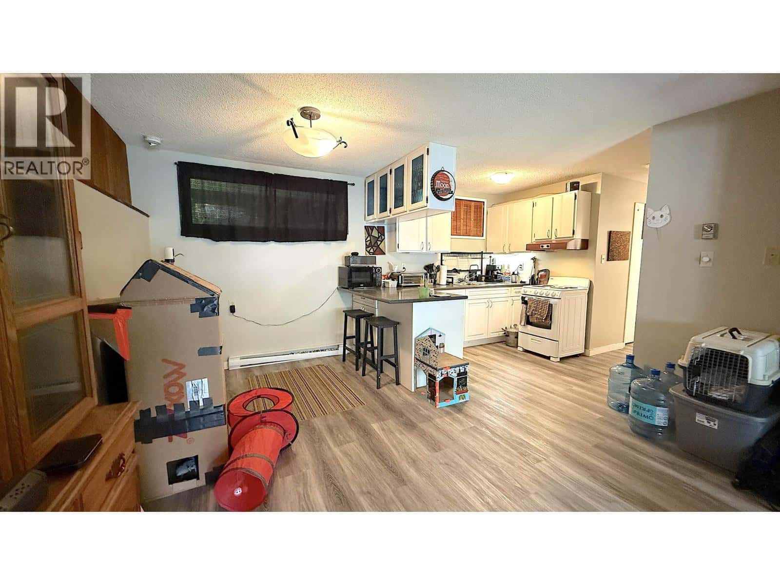 1796-1798 SLOAN AVENUE — Prince Rupert, British Columbia - Photo 4 of 39