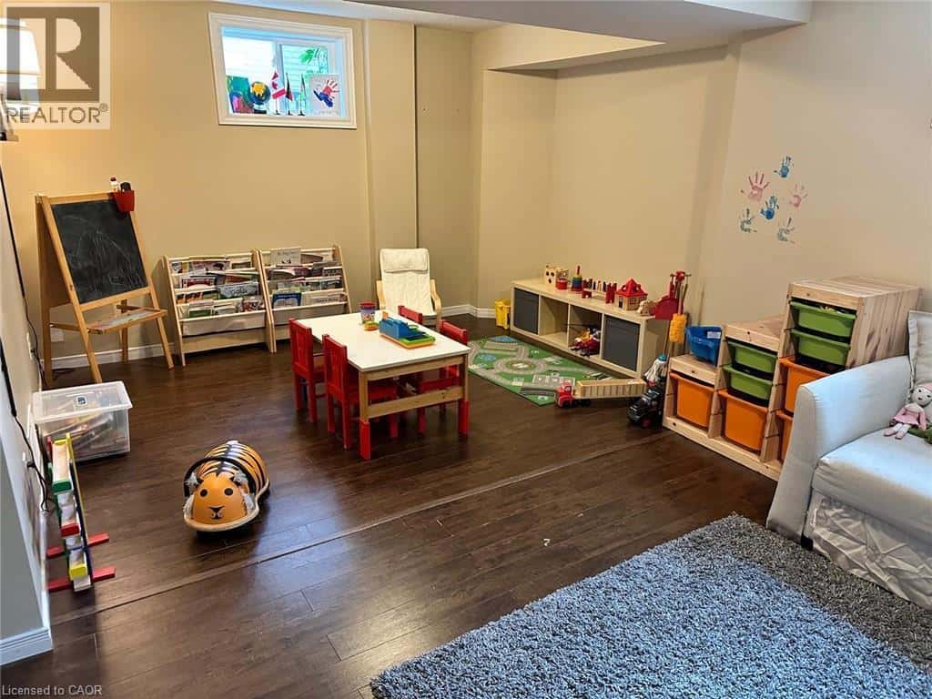 Waterloo — Waterloo - Photo 5 of 17