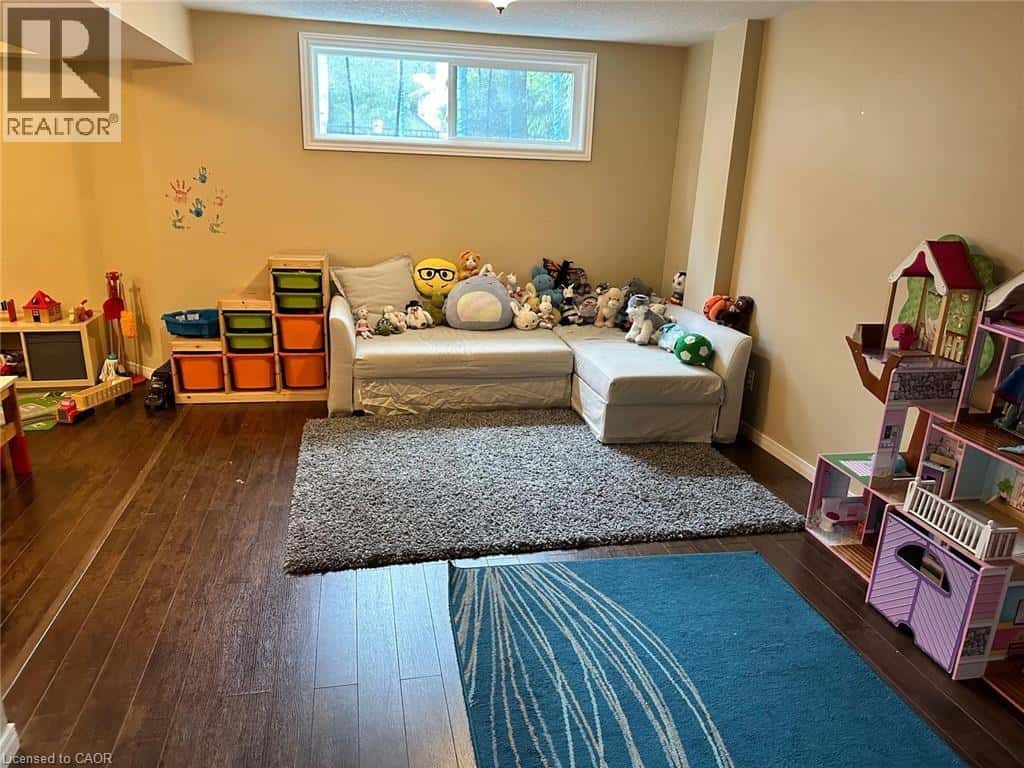 Waterloo — Waterloo - Photo 3 of 17