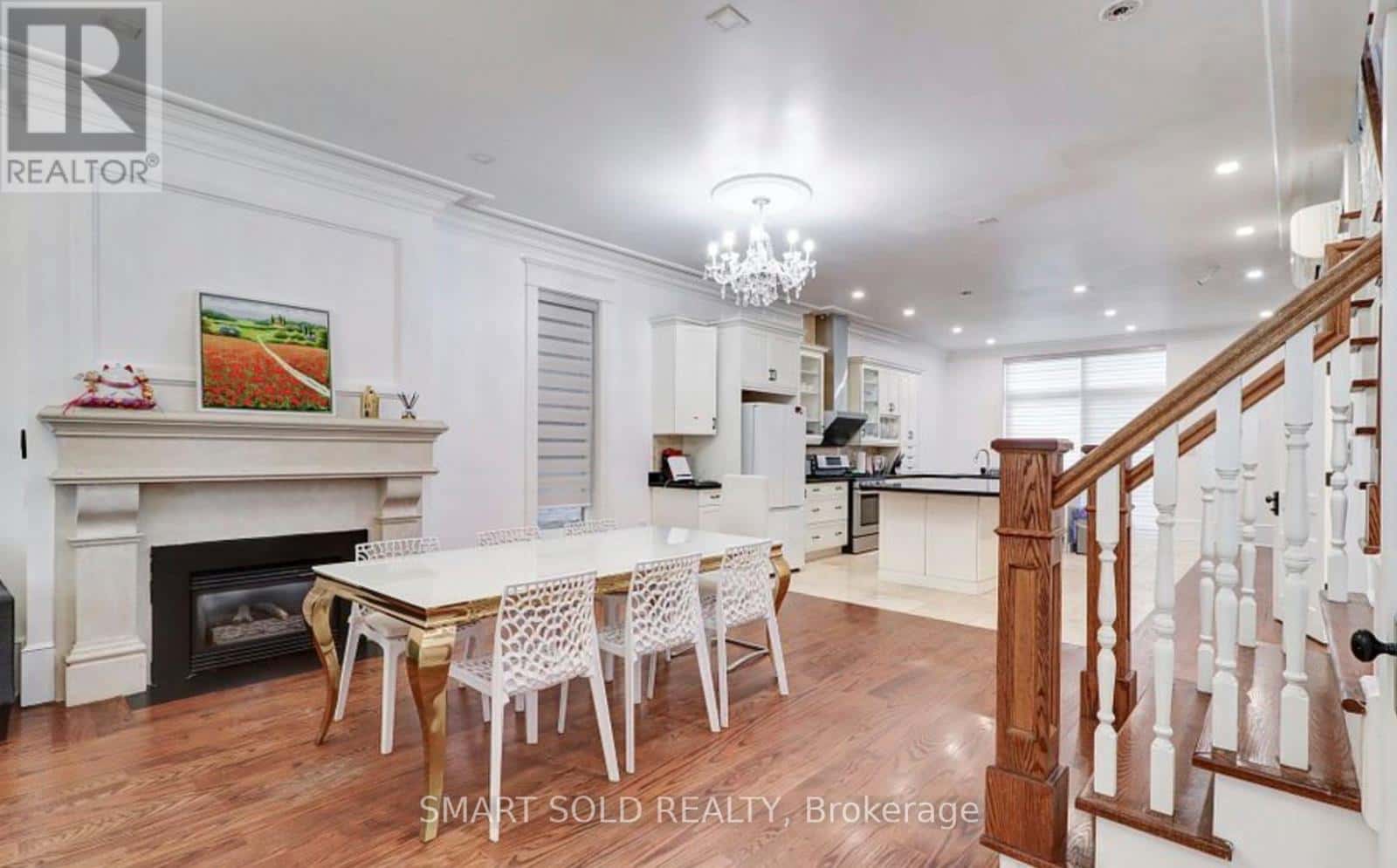 61 BRUNSWICK AVENUE — Toronto (University), Ontario - Photo 4 of 45