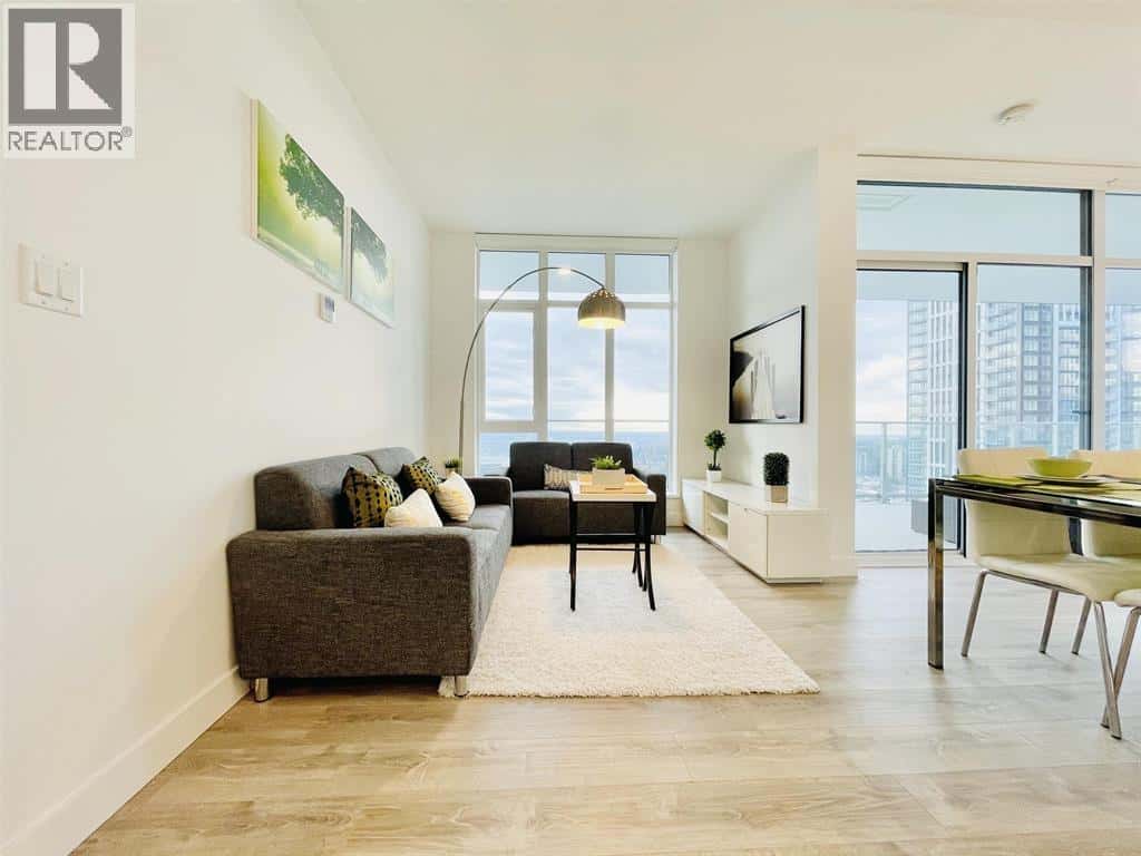 1506 6511 SUSSEX AVENUE — Burnaby, British Columbia - Photo 4 of 38