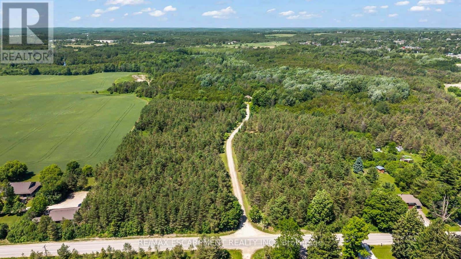 302783 DOUGLAS STREET — West Grey, Ontario - Photo 5 of 50