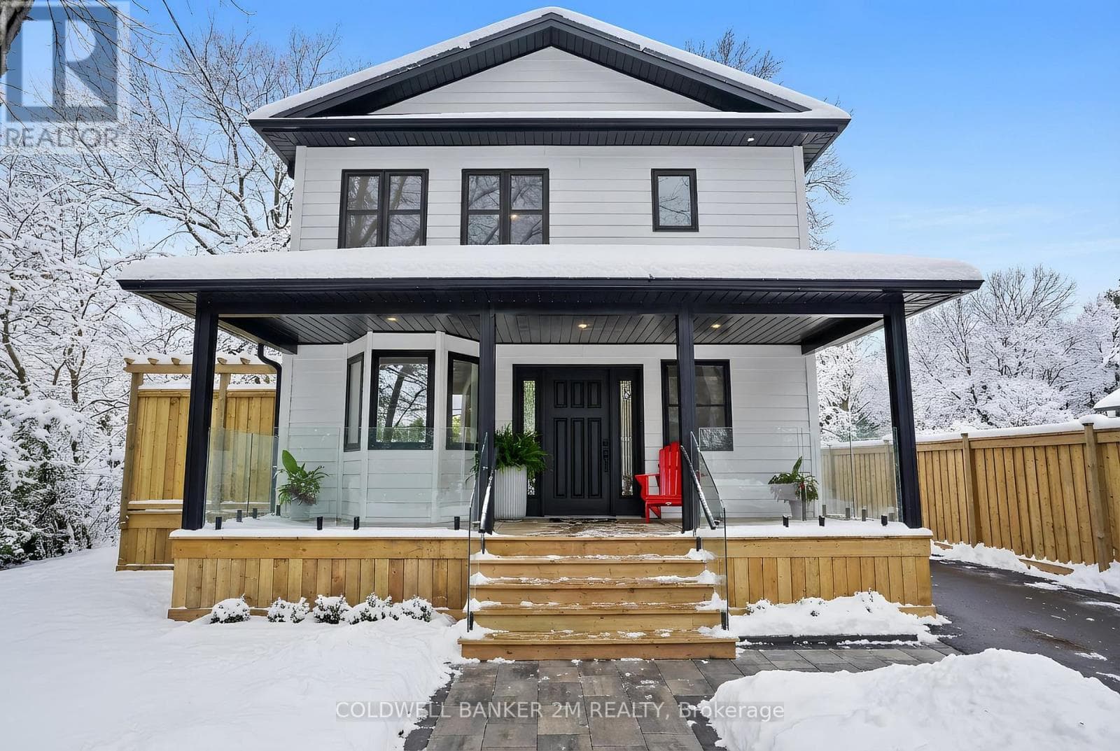 128 BUCKINGHAM AVENUE — Oshawa (O'Neill), Ontario - Main photo