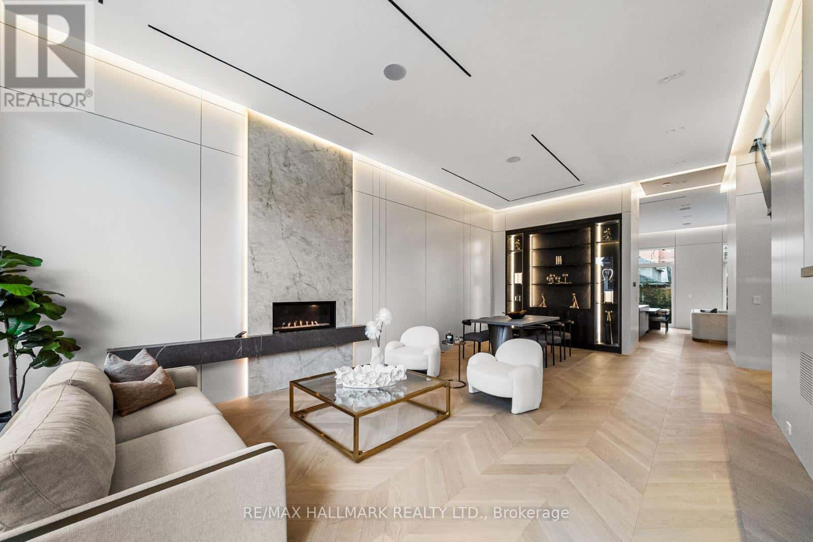 167 PARKHURST BOULEVARD — Toronto (Leaside), Ontario - Photo 3 of 50