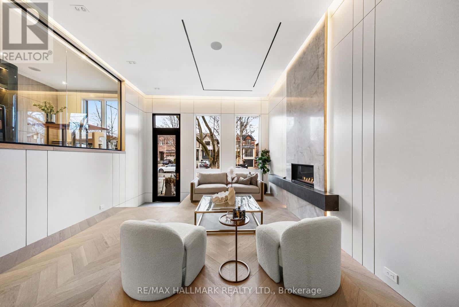 167 PARKHURST BOULEVARD — Toronto (Leaside), Ontario - Photo 4 of 50