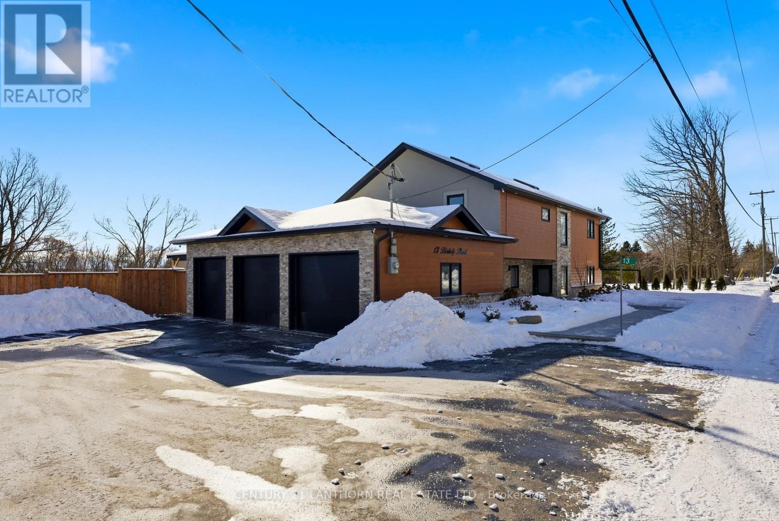13 BLAKELY ROAD — Prince Edward County (Ameliasburg Ward), Ontario - Main photo