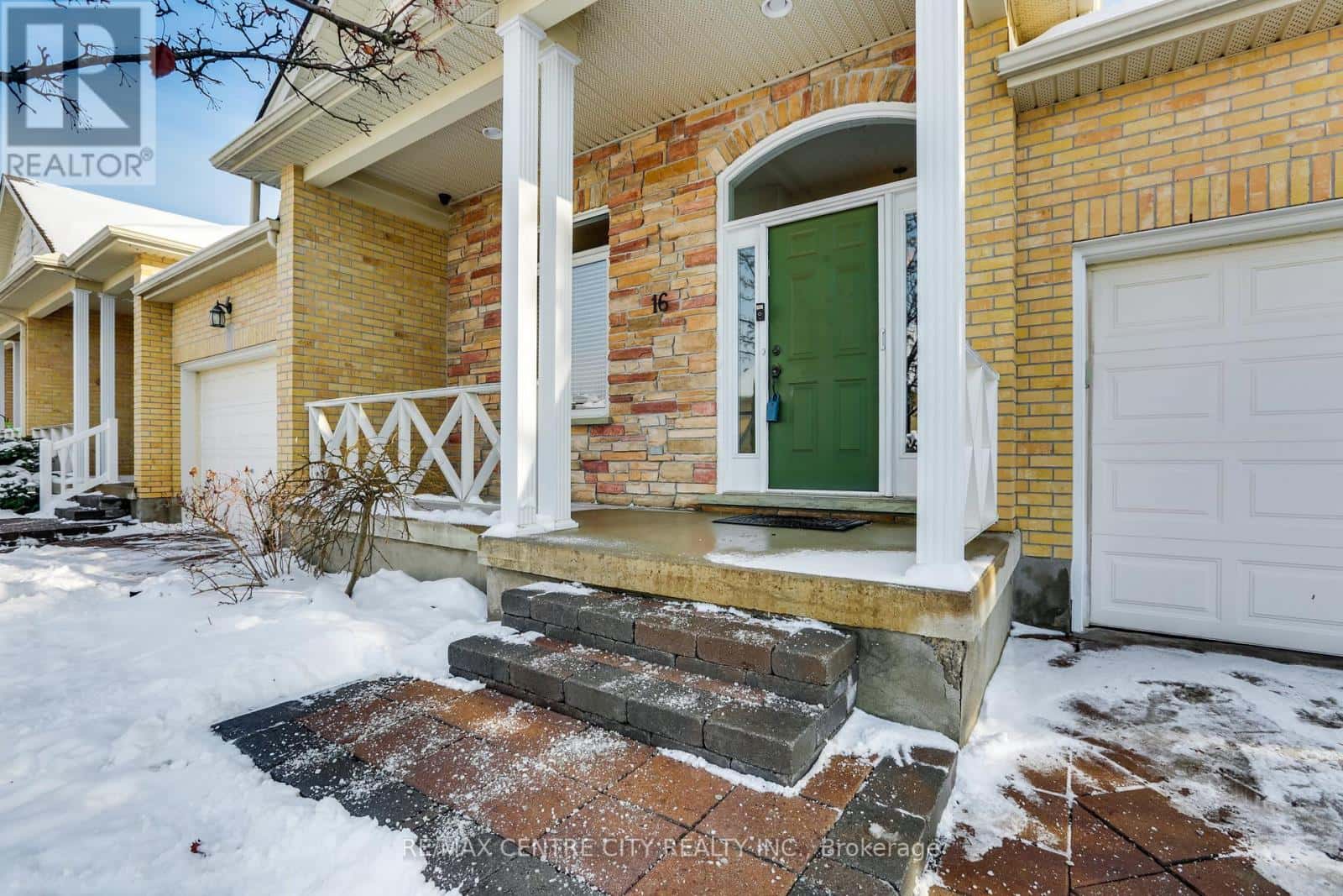 16 - 947 ADIRONDACK ROAD — London South (South M), Ontario - Photo 4 of 46