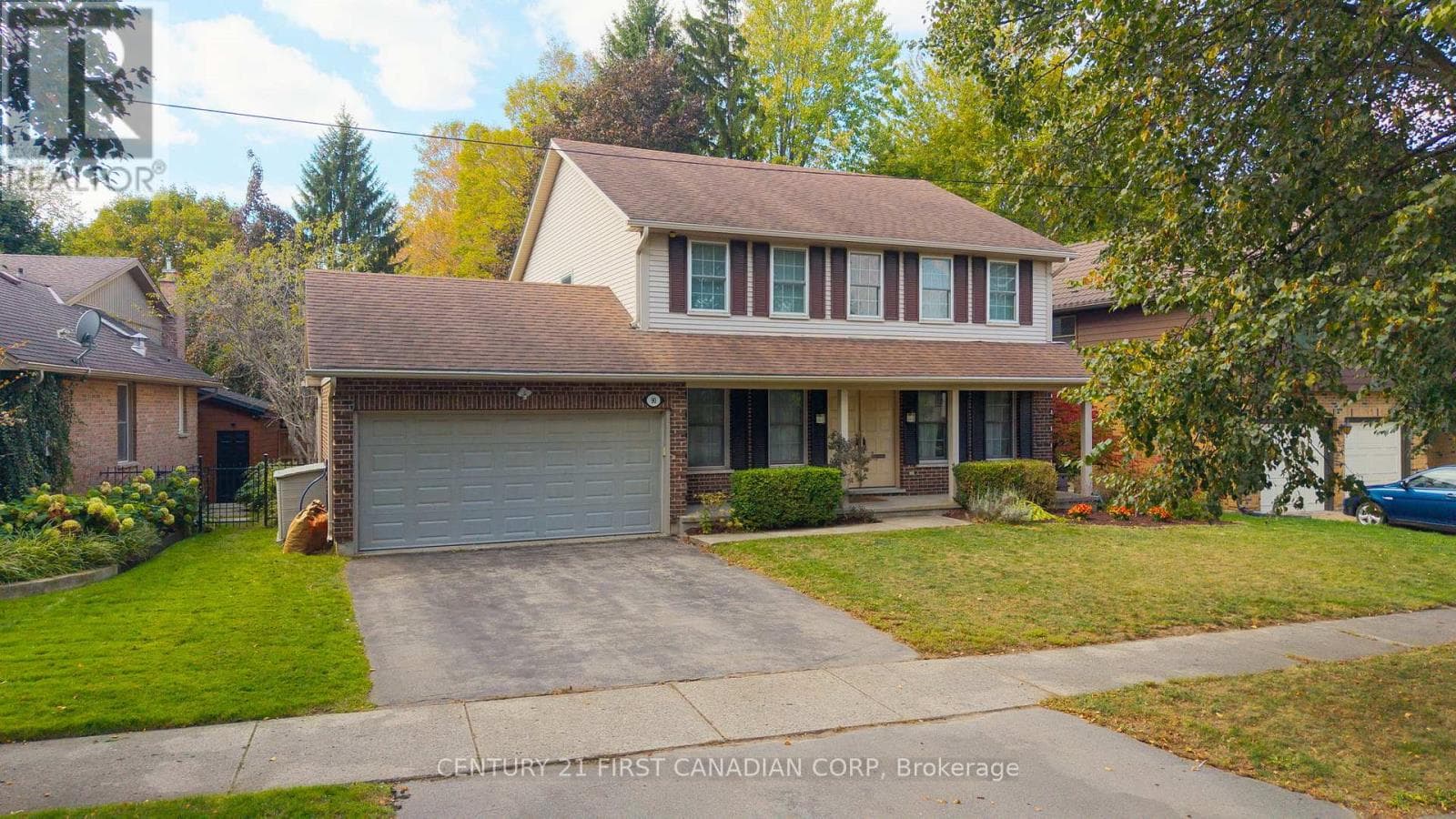 90 MERIDENE CRESCENT W — London North (North G), Ontario - Main photo