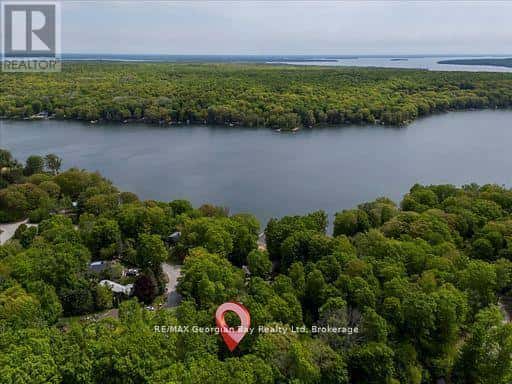 31 LAKEVIEW CRESCENT — Tiny, Ontario - Photo 3 of 44