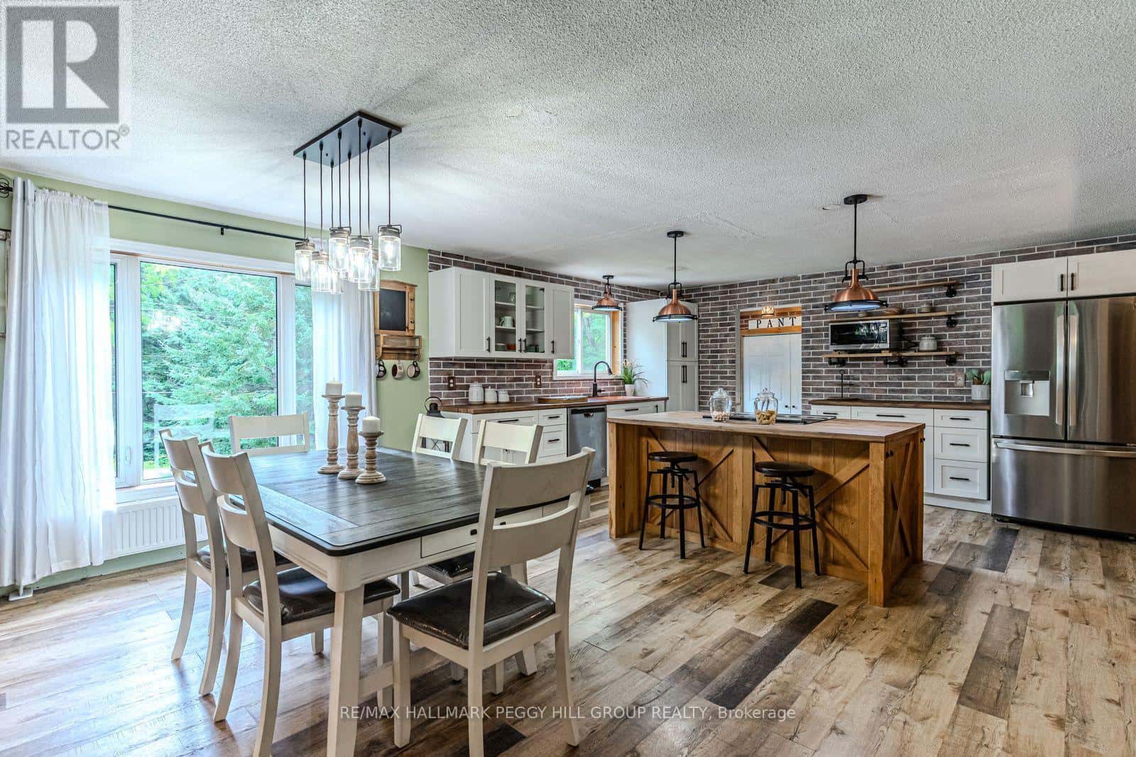 1450 BEIERS ROAD — Gravenhurst (Morrison), Ontario - Photo 2 of 22