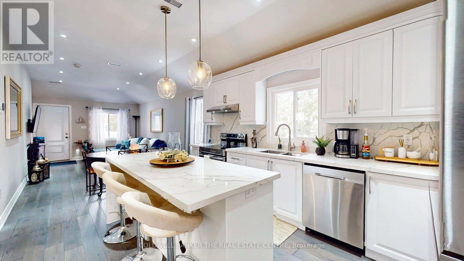 761 CHURCHILL LANE — Georgina (Historic Lakeshore Communities), Ontario - Photo 5 of 36