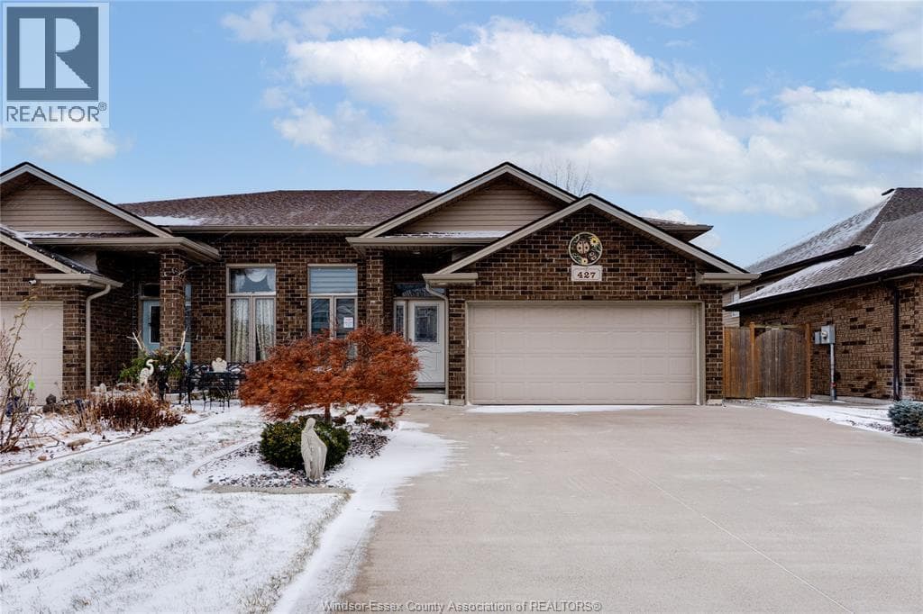 427 ROSEWOOD DRIVE — Lakeshore, Ontario - Main photo