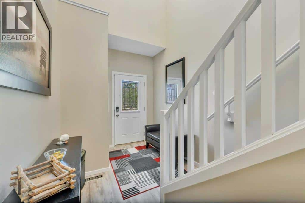 5, 5301 Windward Place — Sylvan Lake, Alberta - Photo 4 of 46