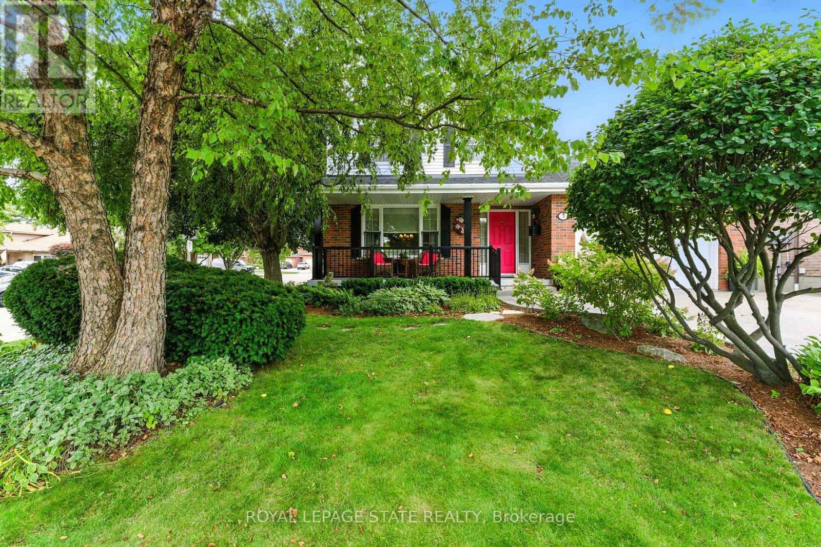 3 ATKINS DRIVE — Hamilton (Gurnett), Ontario - Photo 2 of 40