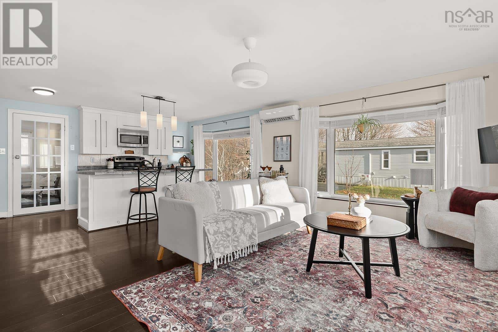 45 Mulgrave Lane — Dartmouth, Nova Scotia - Photo 2 of 38