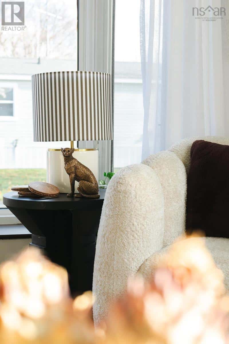 45 Mulgrave Lane — Dartmouth, Nova Scotia - Photo 5 of 38