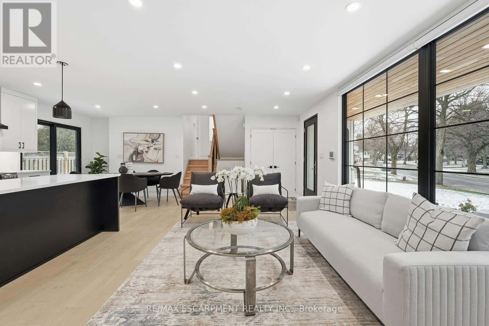 5135 MULBERRY DRIVE — Burlington (Appleby), Ontario - Photo 3 of 30