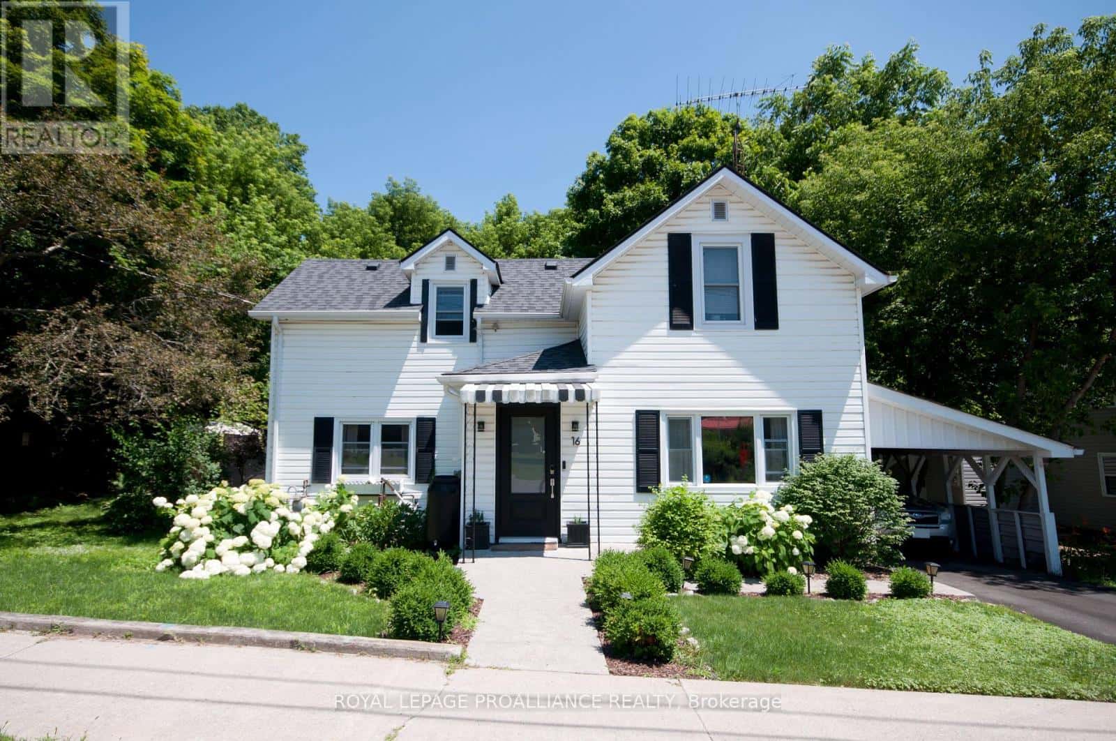 16 NORTH HASTINGS AVENUE — Marmora and Lake (Marmora Ward), Ontario - Photo 4 of 36