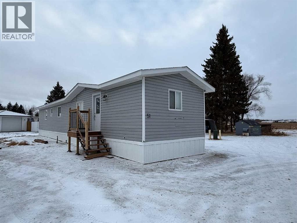 51, 5020 AB-2A — Ponoka, Alberta - Main photo