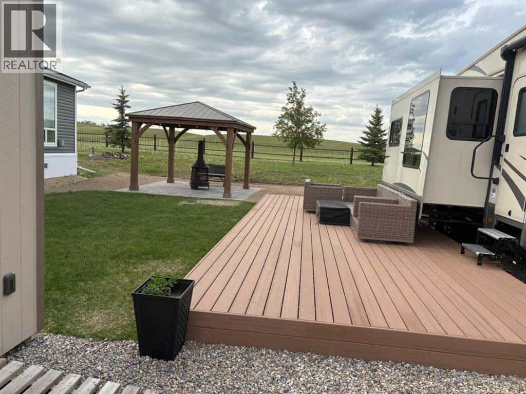 116, 41019 Range Road 116 — Rural Lacombe County, Alberta - Photo 4 of 26