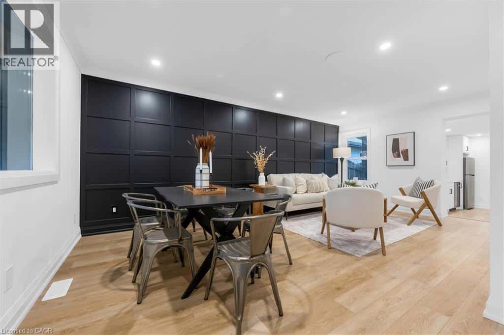 9 FORD Street — Hamilton, Ontario - Photo 2 of 25