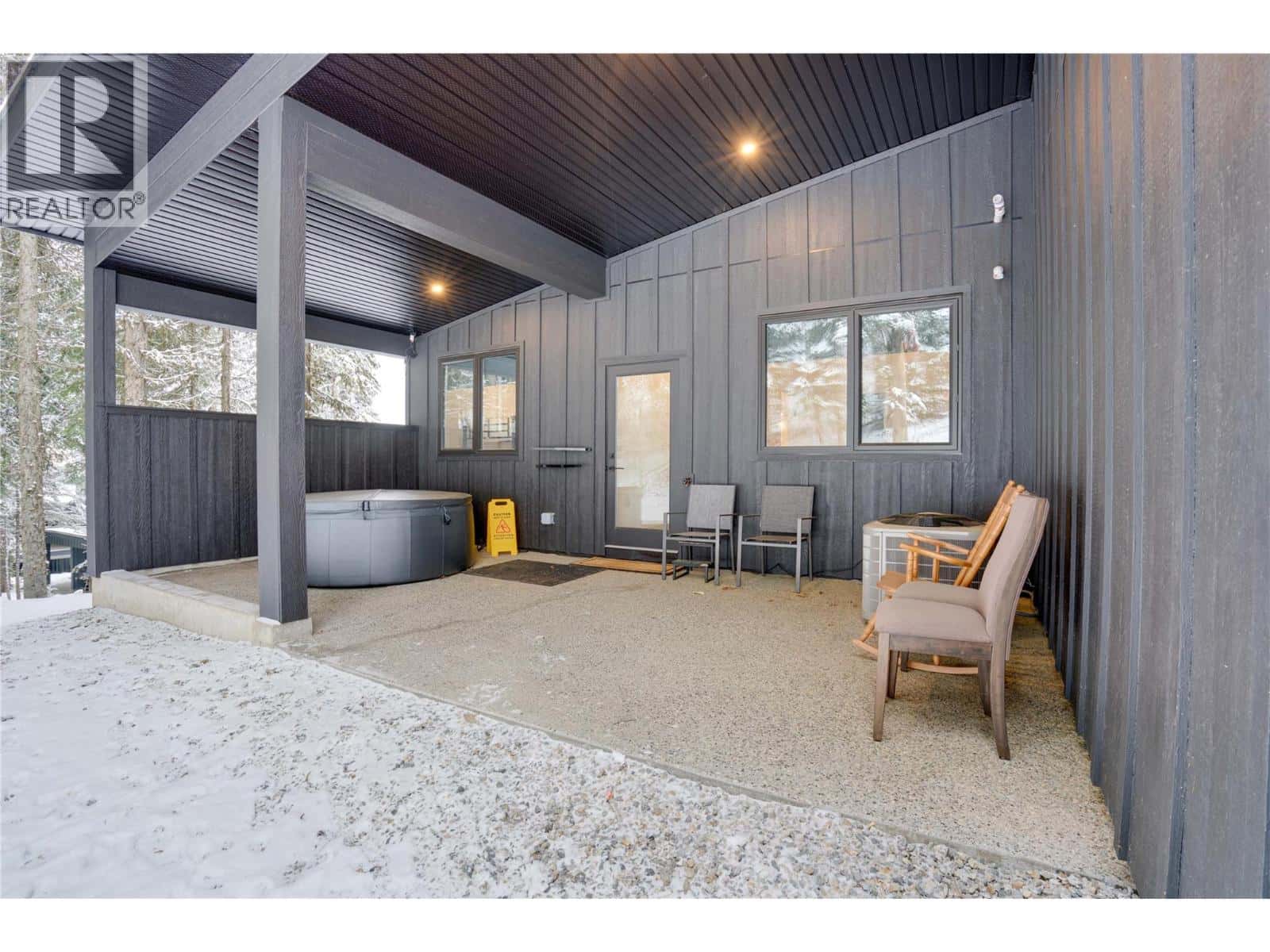 Vernon — Vernon - Photo 5 of 83