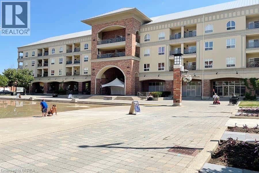 150 COLBORNE Street Unit# 403 — Brantford, Ontario - Photo 4 of 14