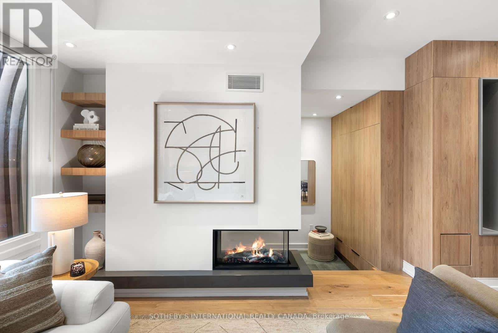 83 VIRGINIA AVENUE — Toronto (Danforth Village-East York), Ontario - Photo 4 of 37