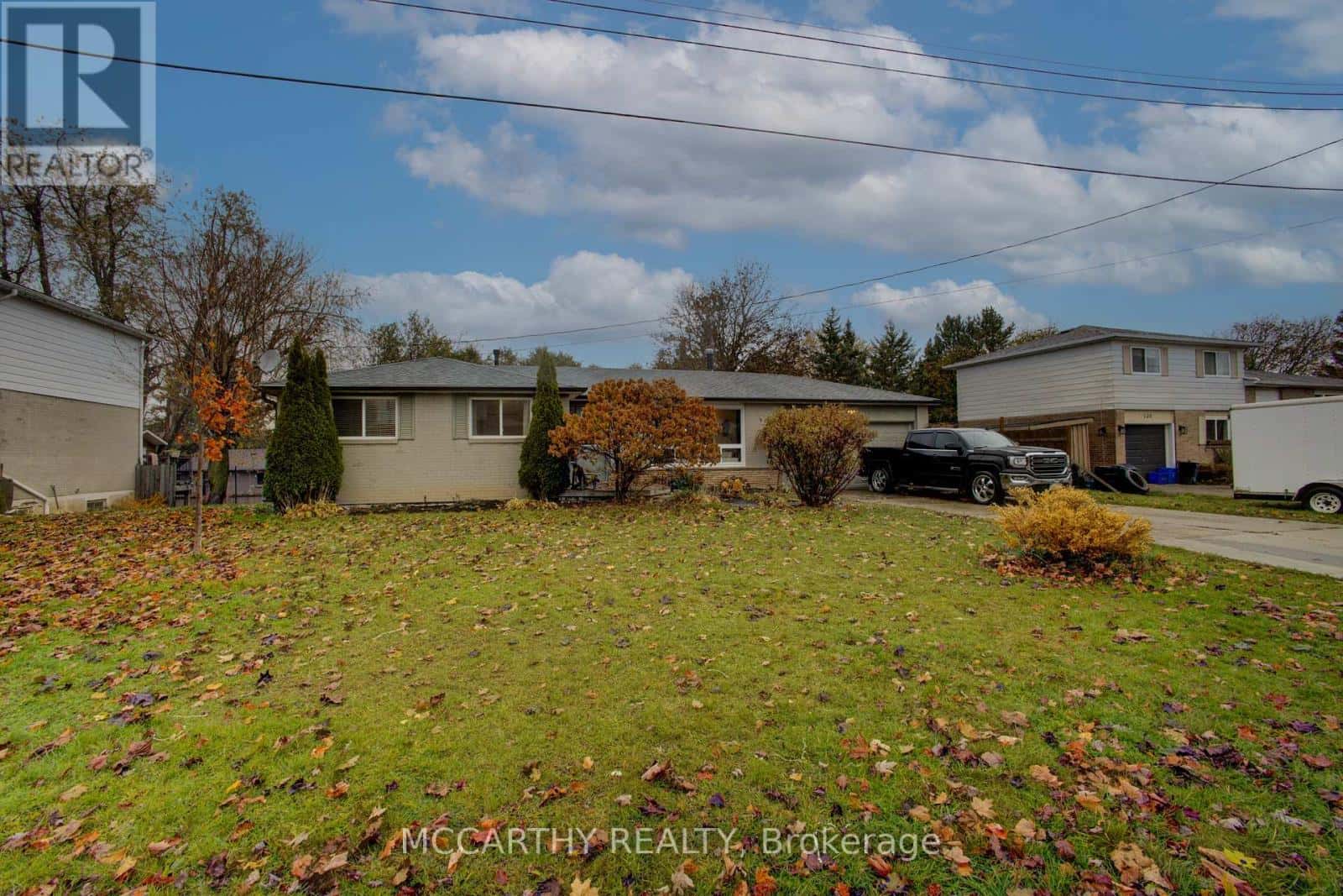 124 MURIEL STREET — Shelburne, Ontario - Photo 2 of 37