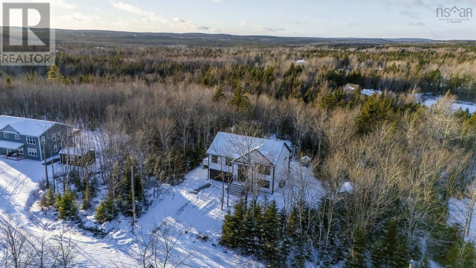 34 Ava Lane — East Uniacke, Nova Scotia - Photo 3 of 47