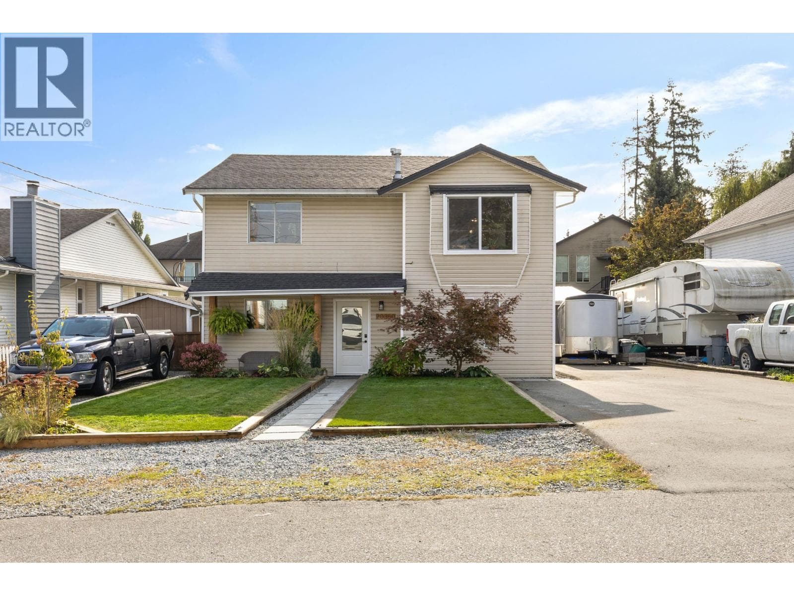 20350 OSPRING STREET — Maple Ridge, British Columbia - Main photo