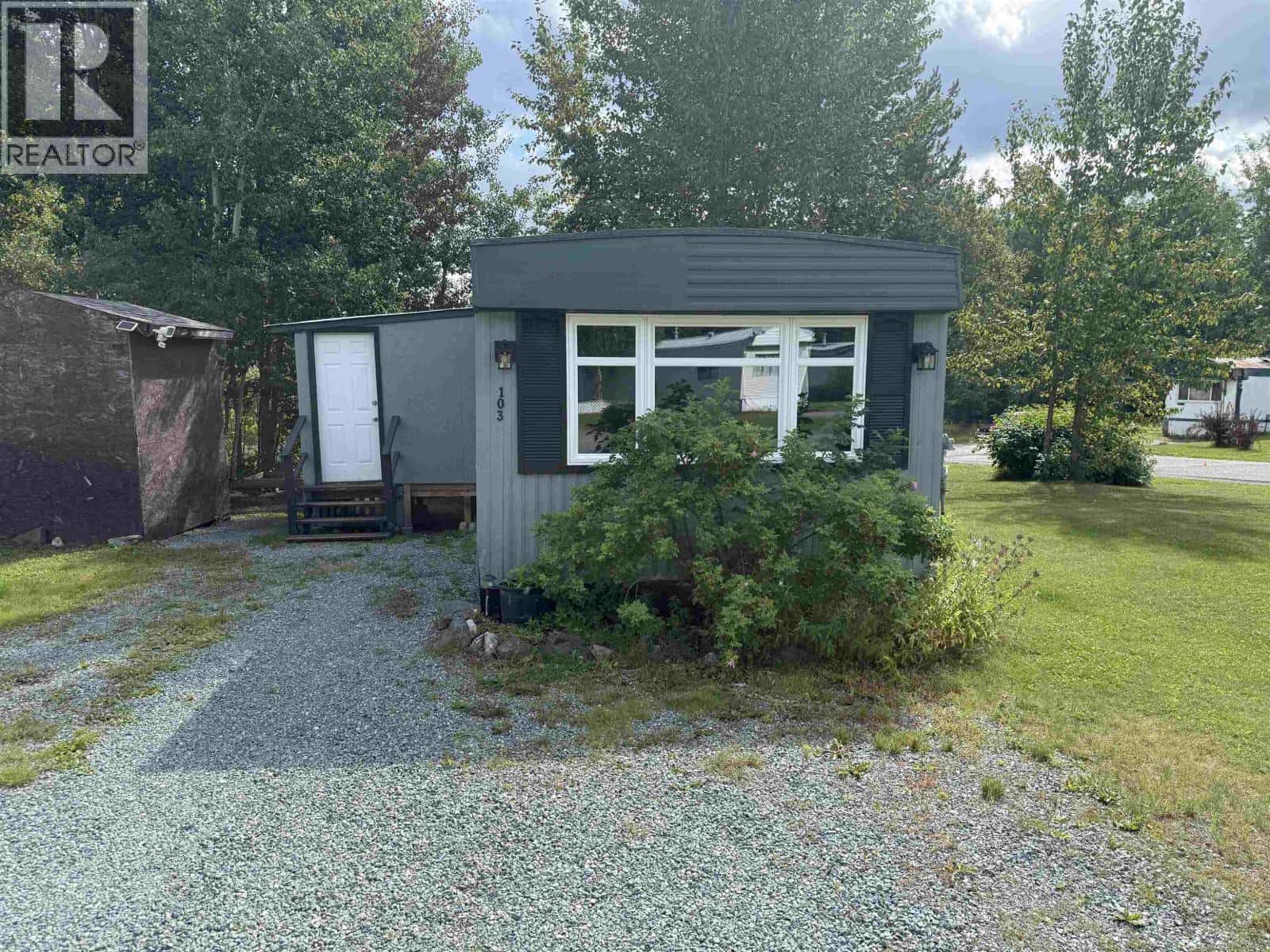 103 6100 DAKELH TI — Prince George, British Columbia - Photo 2 of 28