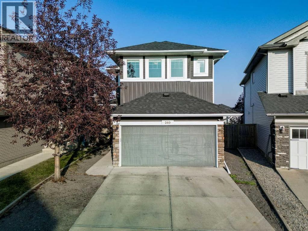 240 Sage Bank Grove NW — Calgary, Alberta - Main photo