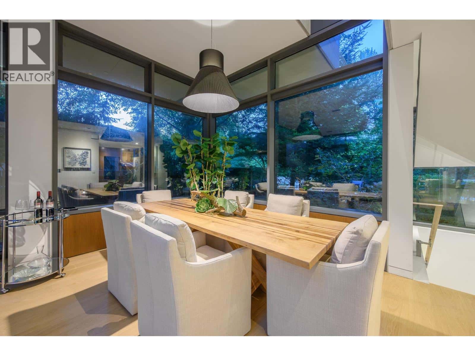 4988 CHANCELLOR BOULEVARD — Vancouver, British Columbia - Photo 4 of 40