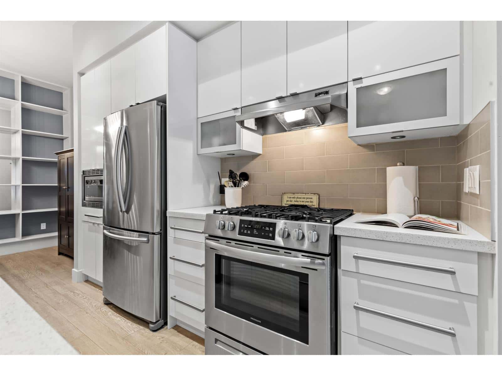 12 7811 209 STREET — Langley, British Columbia - Photo 2 of 40