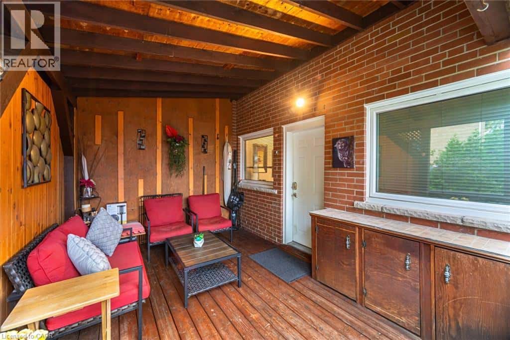 Mississauga — Mississauga - Photo 2 of 41