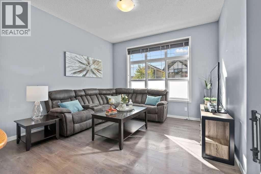 103 Masters Heights SE — Calgary, Alberta - Photo 3 of 38