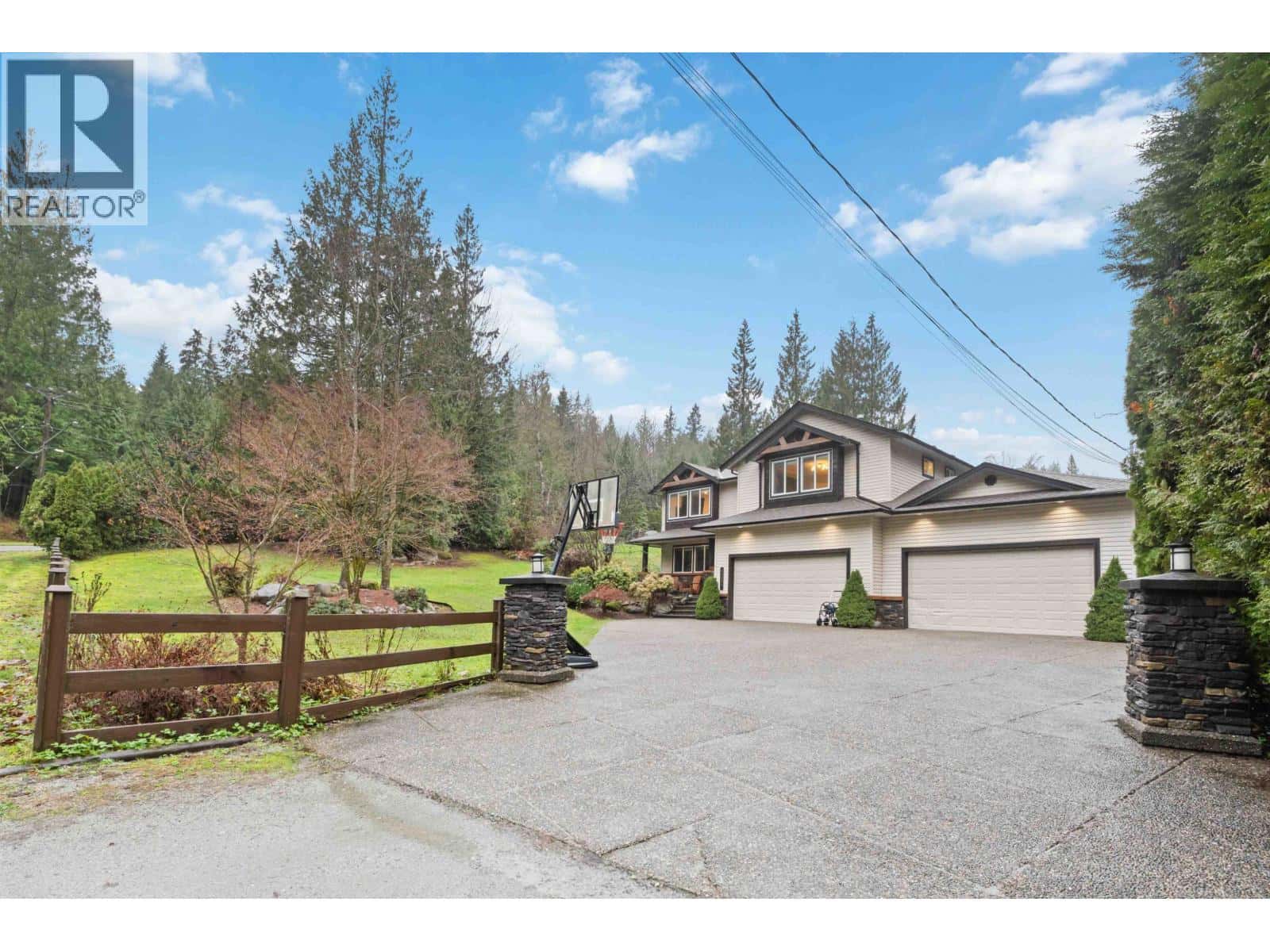 27111 122 AVENUE — Maple Ridge, British Columbia - Photo 2 of 40