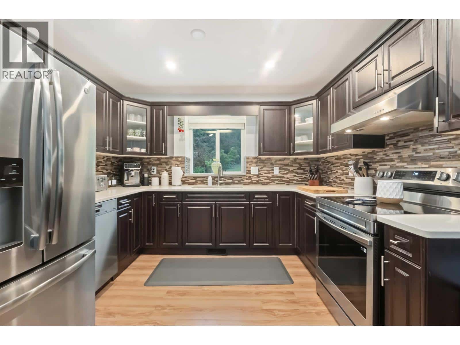 27111 122 AVENUE — Maple Ridge, British Columbia - Photo 4 of 40