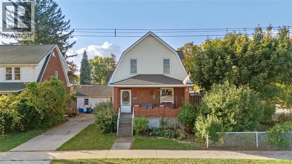 399 TALFOURD STREET — Sarnia, Ontario - Main photo