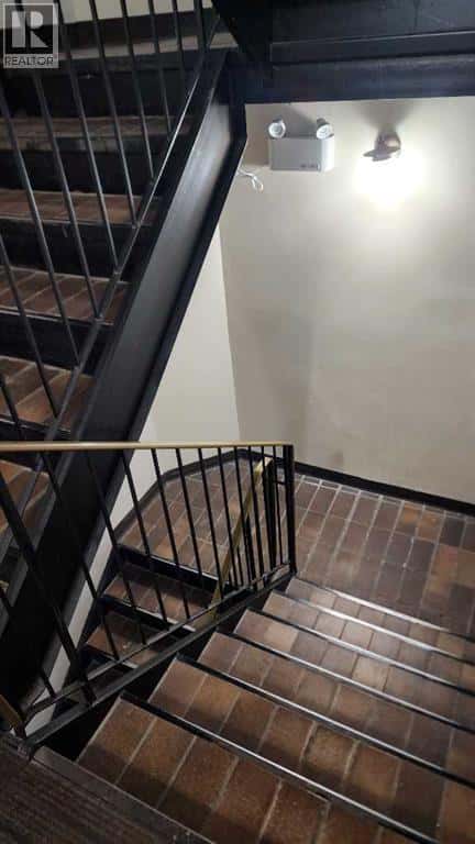 Calgary — Calgary - Photo 2 of 24