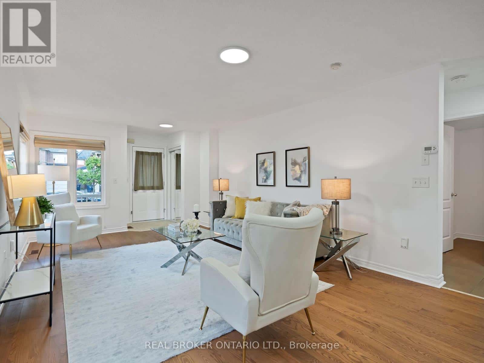 462 STAINES ROAD — Toronto (Rouge), Ontario - Photo 4 of 50