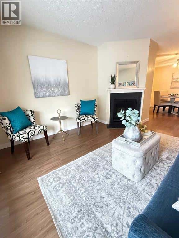 5107, 315 Southampton Drive SW — Calgary, Alberta - Photo 3 of 28