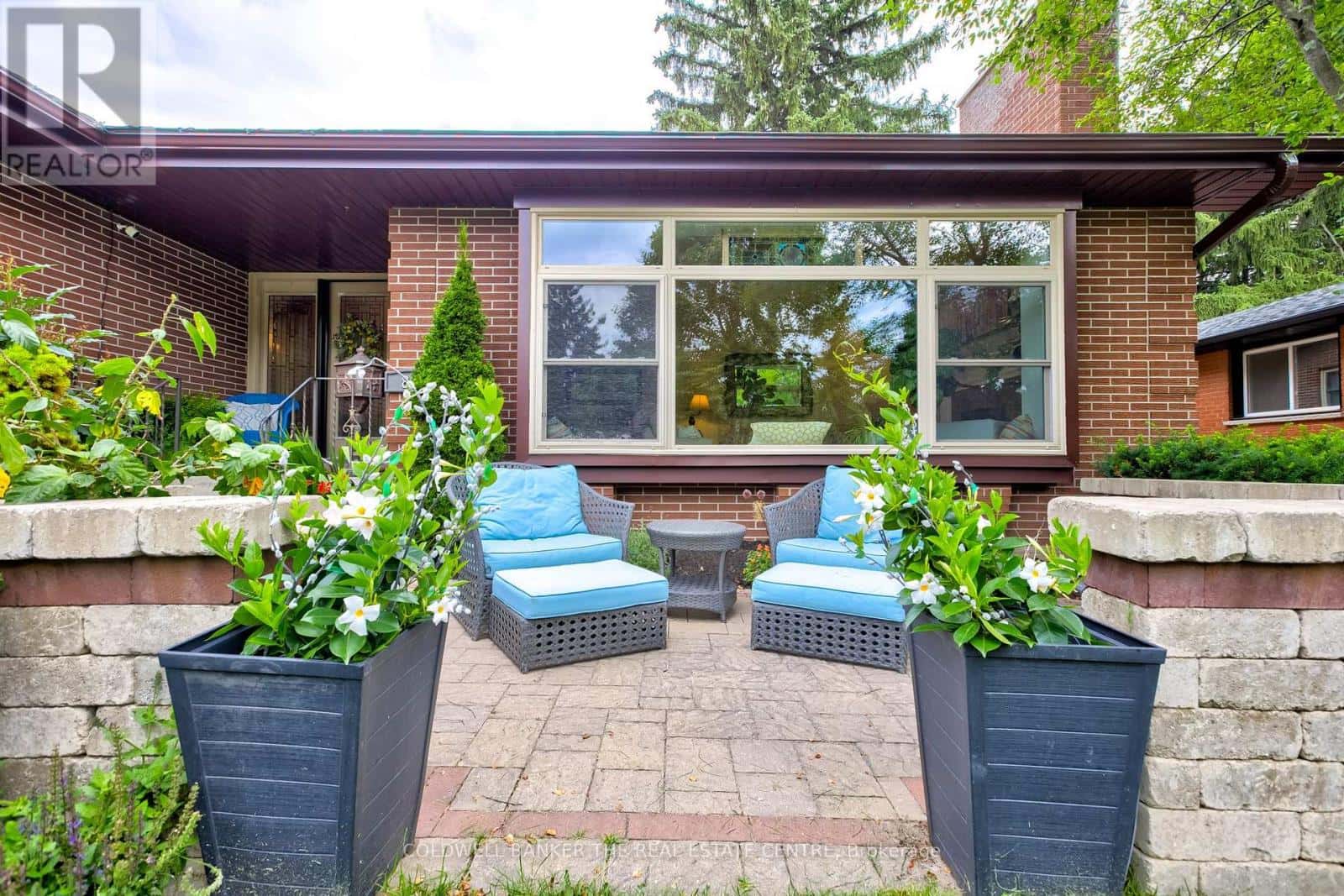 83 INWOOD CRESCENT — Kitchener, Ontario - Photo 4 of 35