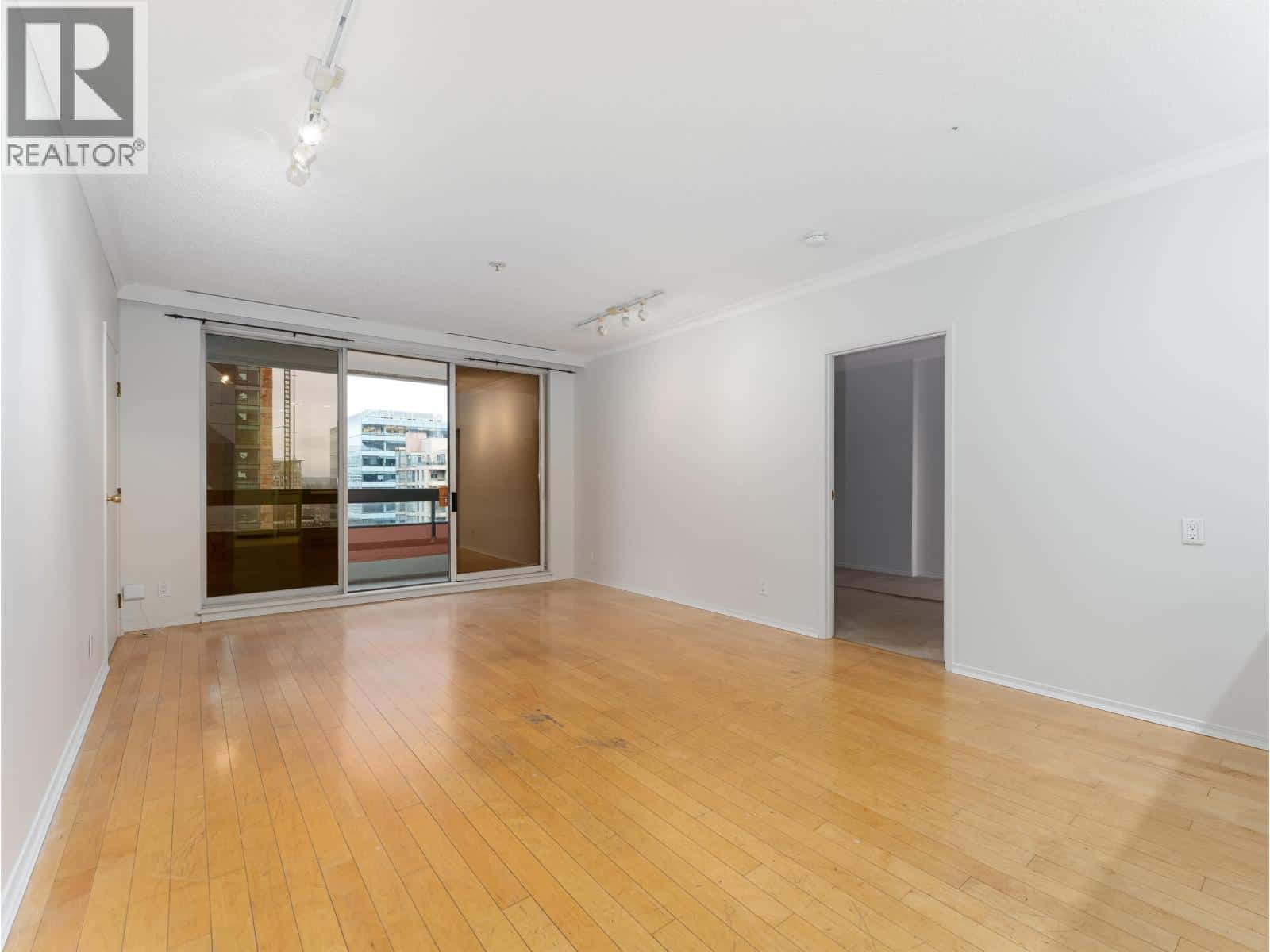 1108 1177 HORNBY STREET — Vancouver, British Columbia - Photo 3 of 28