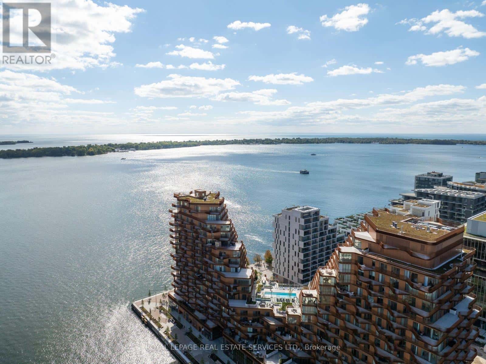 912 - 155 MERCHANTS' WHARF — Toronto (Waterfront Communities), Ontario - Photo 2 of 35